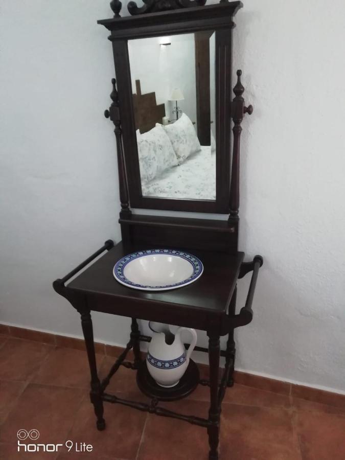 Casa Cueva El Almendro Pegalajar Exterior foto